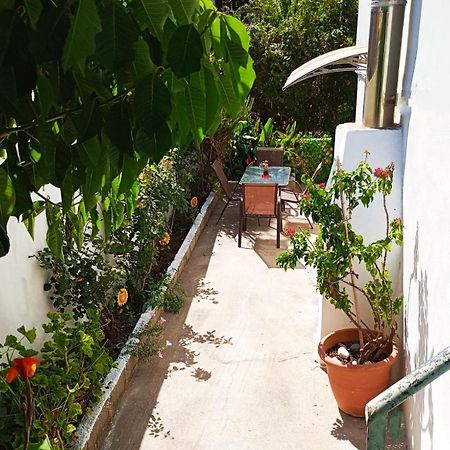 Sleepili Apartment Vrísai Exterior foto