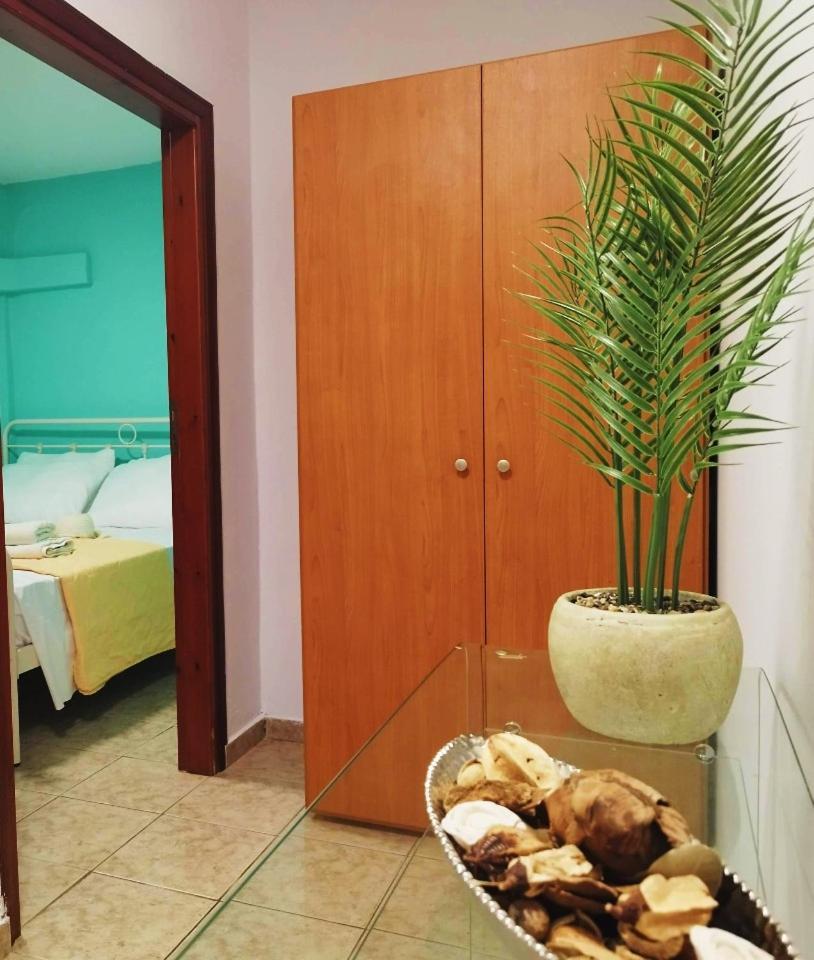 Sleepili Apartment Vrísai Exterior foto