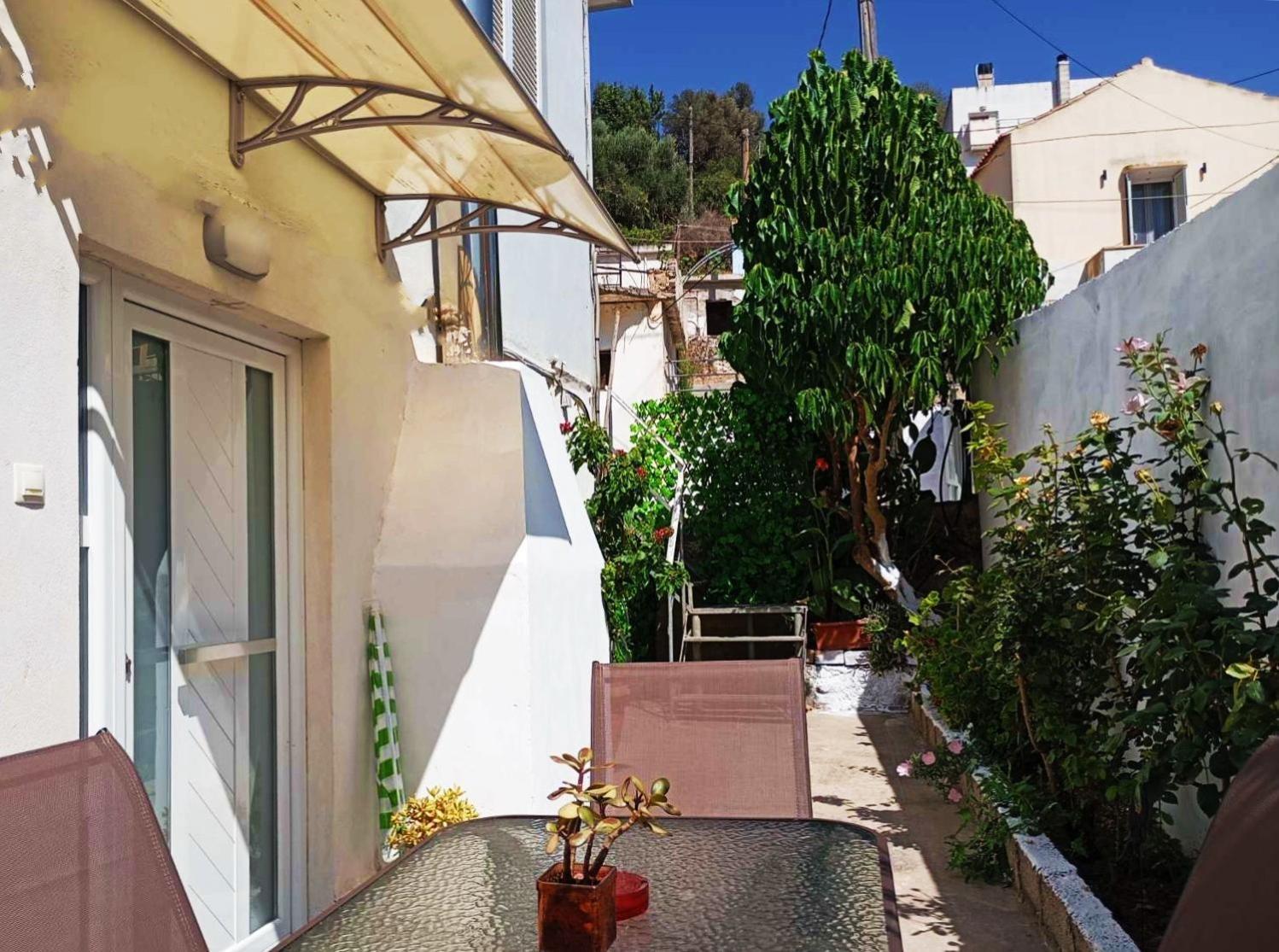 Sleepili Apartment Vrísai Exterior foto